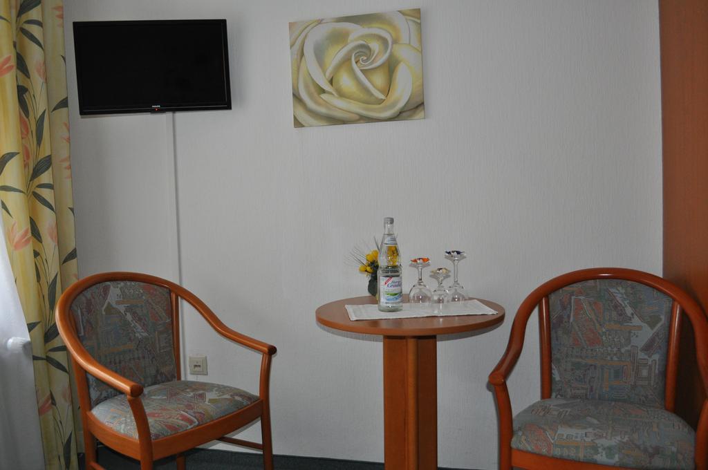 Hotel Engel Altenau ภายนอก รูปภาพ