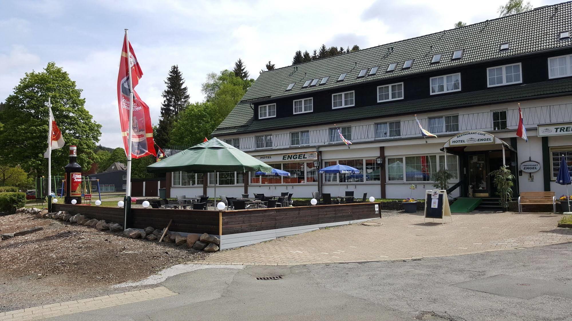 Hotel Engel Altenau ภายนอก รูปภาพ