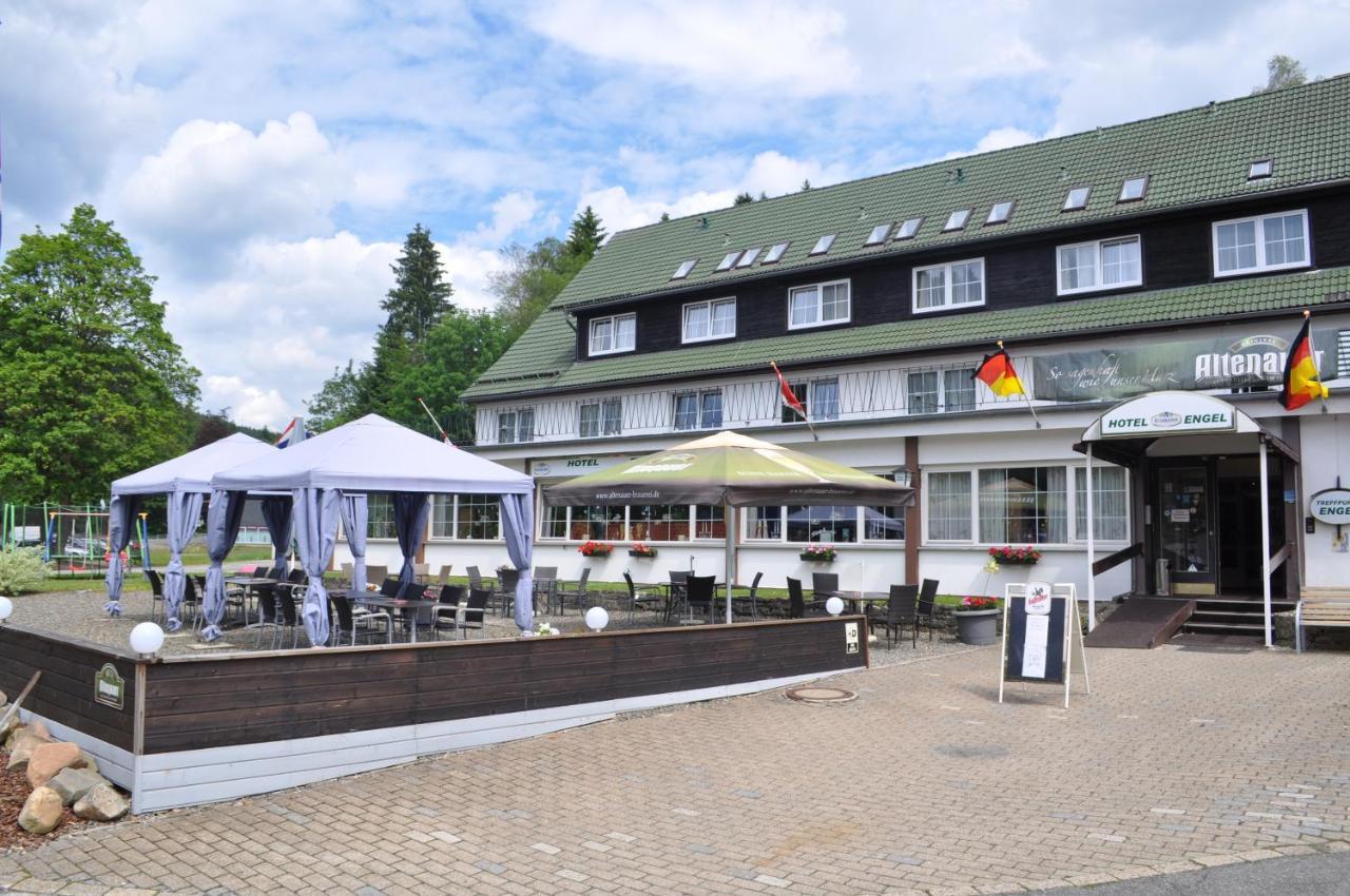 Hotel Engel Altenau ภายนอก รูปภาพ
